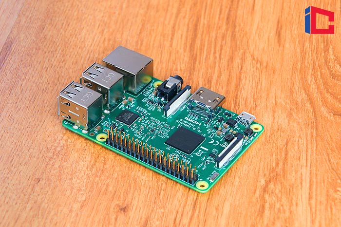 How To Choose the Right Arcade Stick for Raspberry Pi?